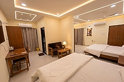 Family N Friends Home Stay, Ujjain