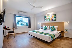 Treebo Sagar Inn, Mahad