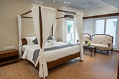 Suites 16, Chevella