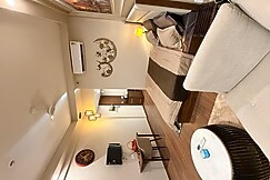 Luxury Studio Near Expo Mart The Heaven House, Greater Noida