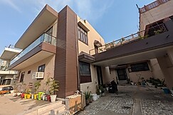 Banjara Home Stay, Mathura