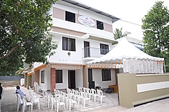 Cherry Blossom Retreat, Varkala