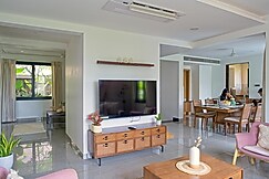 Vana Sky 1 | tisyastays, Goa