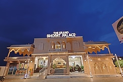The grand bhopat palace, Vrindavan