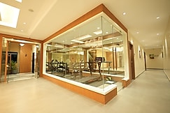 Hotel Pune Pride Navle Bridge, Pune