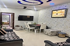 Shree Hanumate Home Stay Ujjain Jay Shree Mahakal, Ujjain