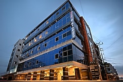 SIRI GRAND HOTEL, Vijaywada
