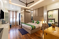Treebo Premium The Royal, Haldwani