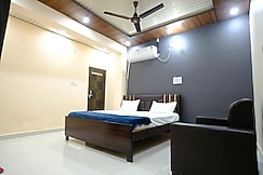 RAJAWAT COMPLEX, Auraiya