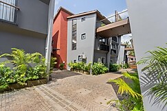 ELIVAAS Signature Coco Baia 3 BHK Villa with Pvt Pool & Terrace, Goa