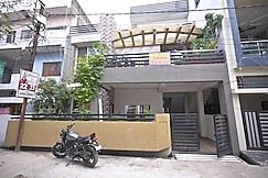 Sai Nath Guest House 2kms to Mahakal, Ujjain