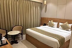 Hotel Saket Villa, Varanasi