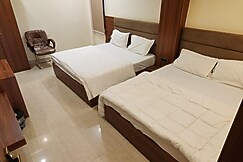 Hotel Saravi, Gwalior