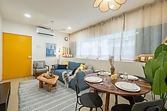 Olive 2BHK in Khar W by Square One Stays, Mumbai