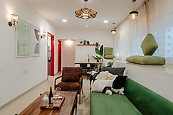 Jade 3BHK in Khar W by Square One Stays, Mumbai