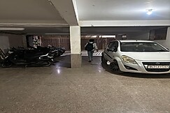 DG ROOMS, Delhi