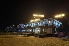 Modern Stay at Jawla Resort Perfect for Families, Palwal