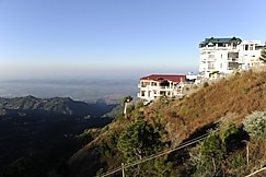 Birds View Resort, Kasauli