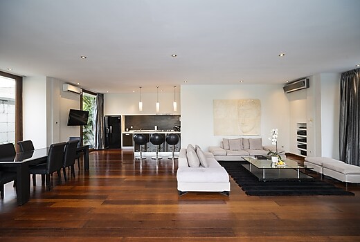 39+ Luxurious Spacious Living In Upscale Seminyak Images