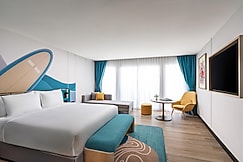 M Social Hotel Phuket, Phuket