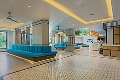 Peach Hill Hotel & Resort, Phi Phi