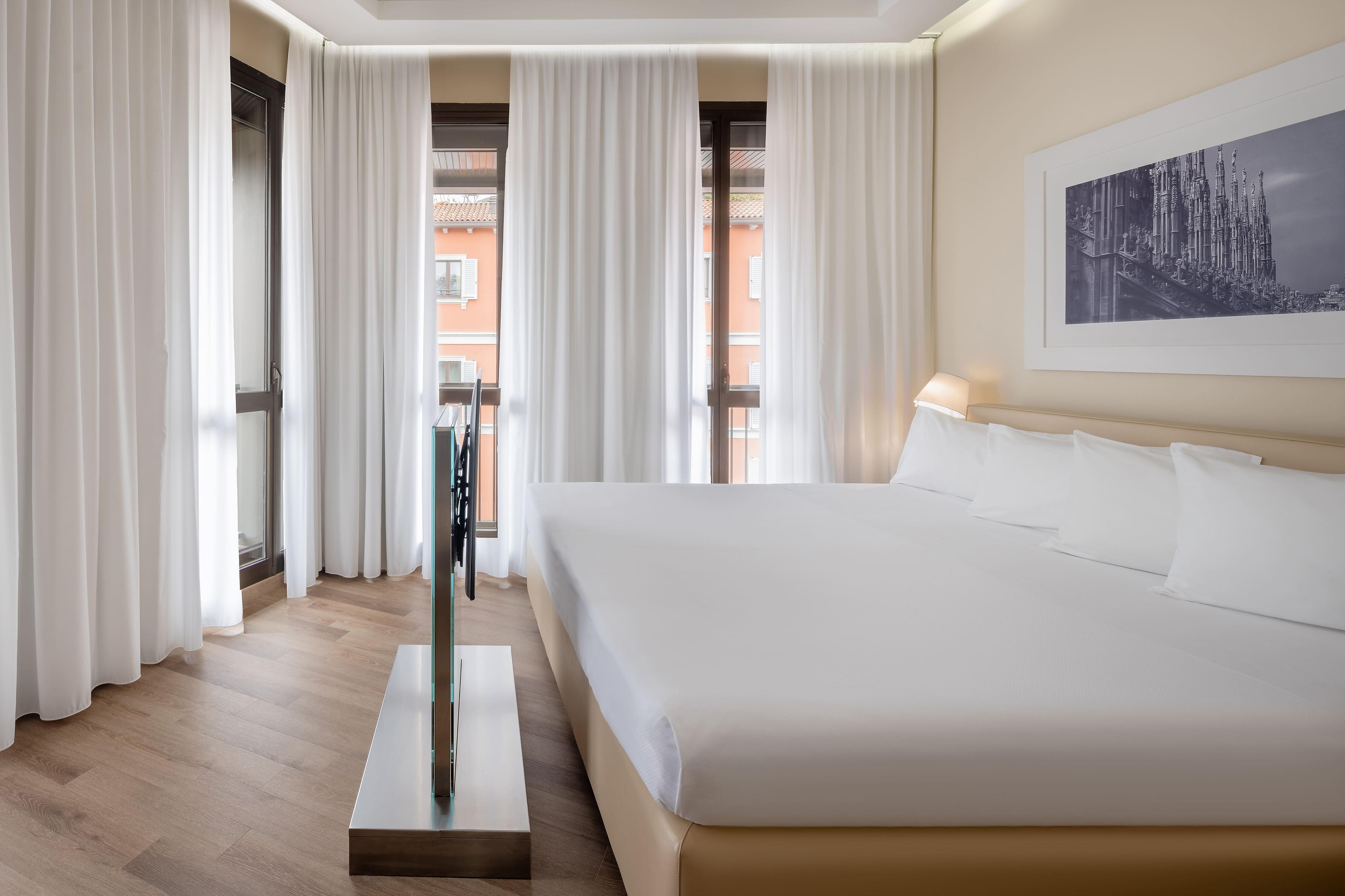 UNA Hotels Cusani Milano - Tap to explore photos