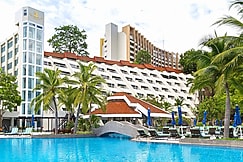 ROYAL WING SUITES SPA, Pattaya