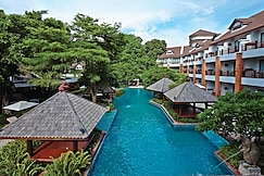 وودلاندز هوتل آند ريزورت, باتايا