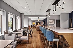 Hampton Inn & Suites Chicago Downtown, Chicago