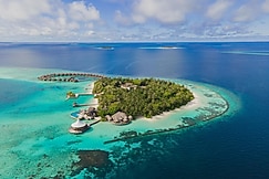 Baros Maldives, Maldives