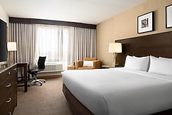 DoubleTree by Hilton Hotel Boston Bayside, Boston