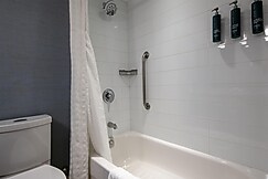 DoubleTree by Hilton Hotel West Edmonton, Edmonton, Alberta
