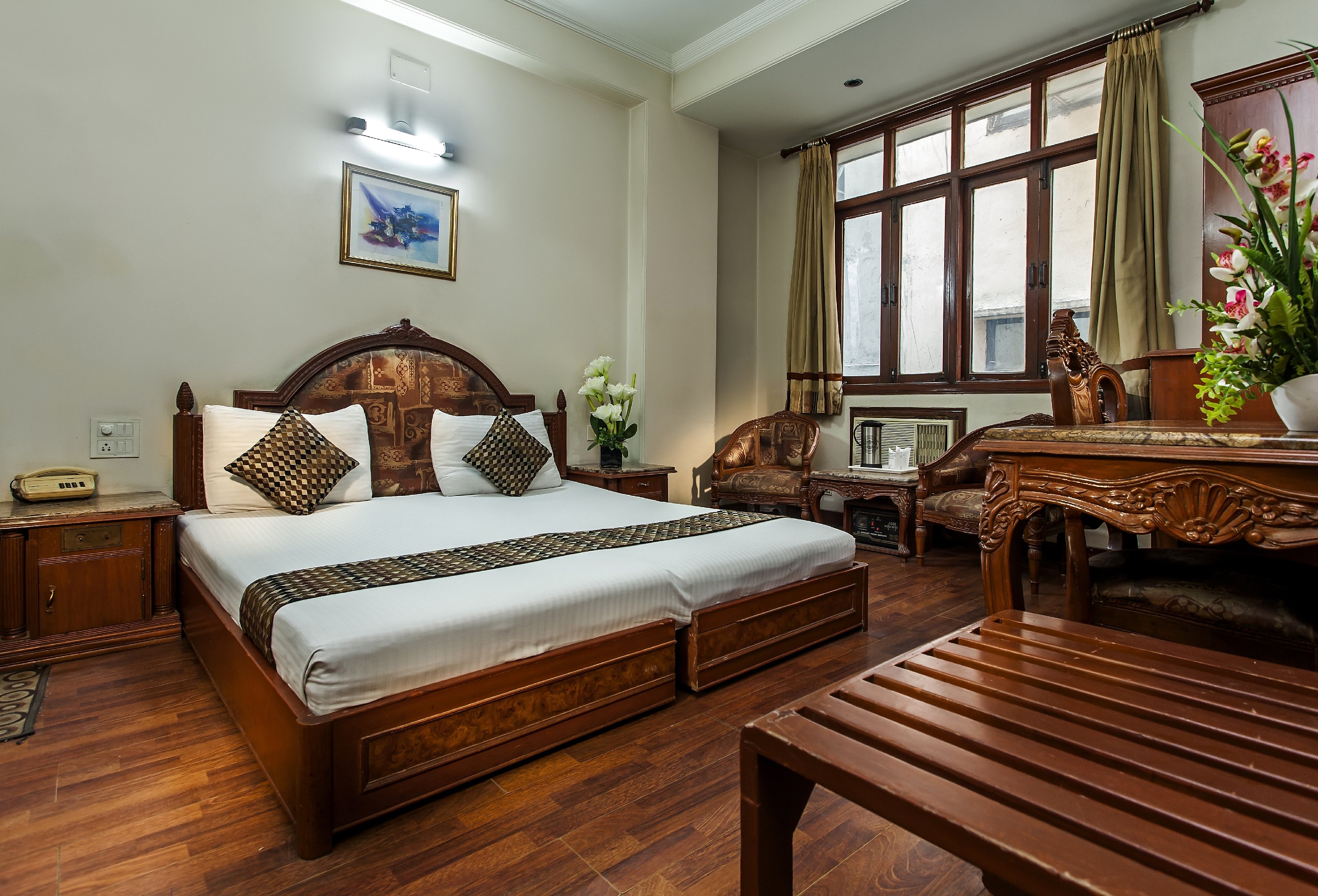 Hotel Sunstar Residency - Tap to explore photos