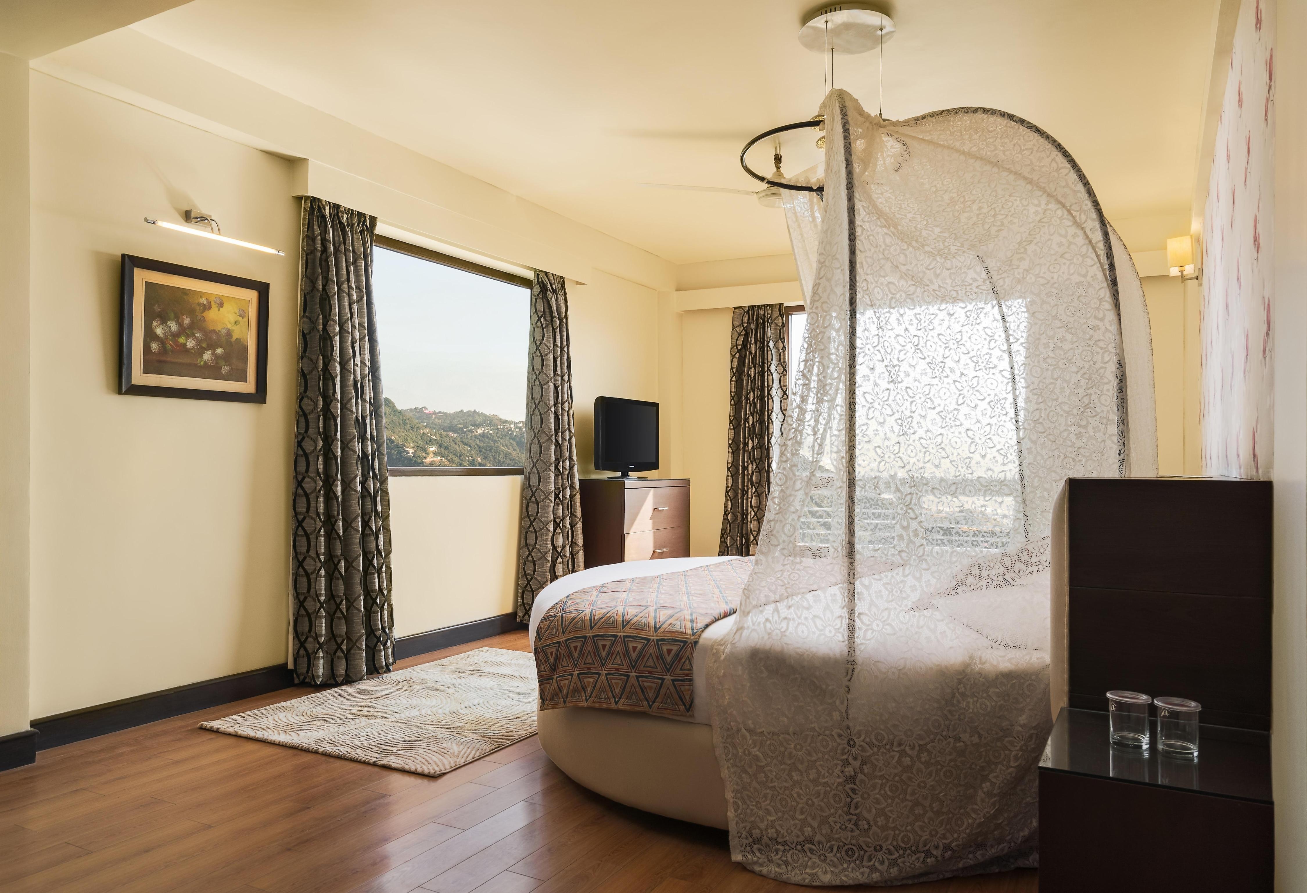 Address of Honeymoon Inn - Mall Road Mussoorie - Hotel in Mussoorie