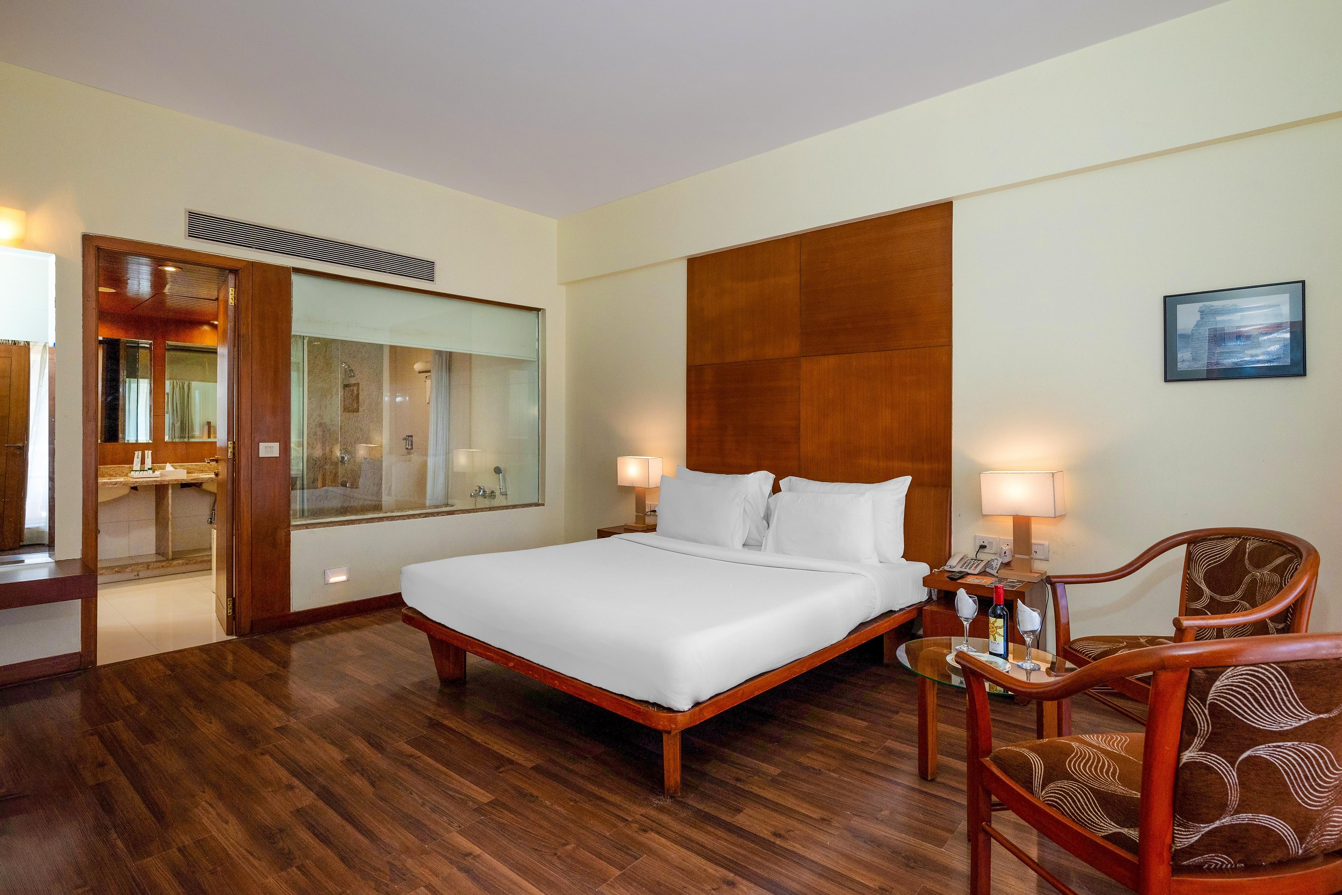Lagoona Suite Room 1