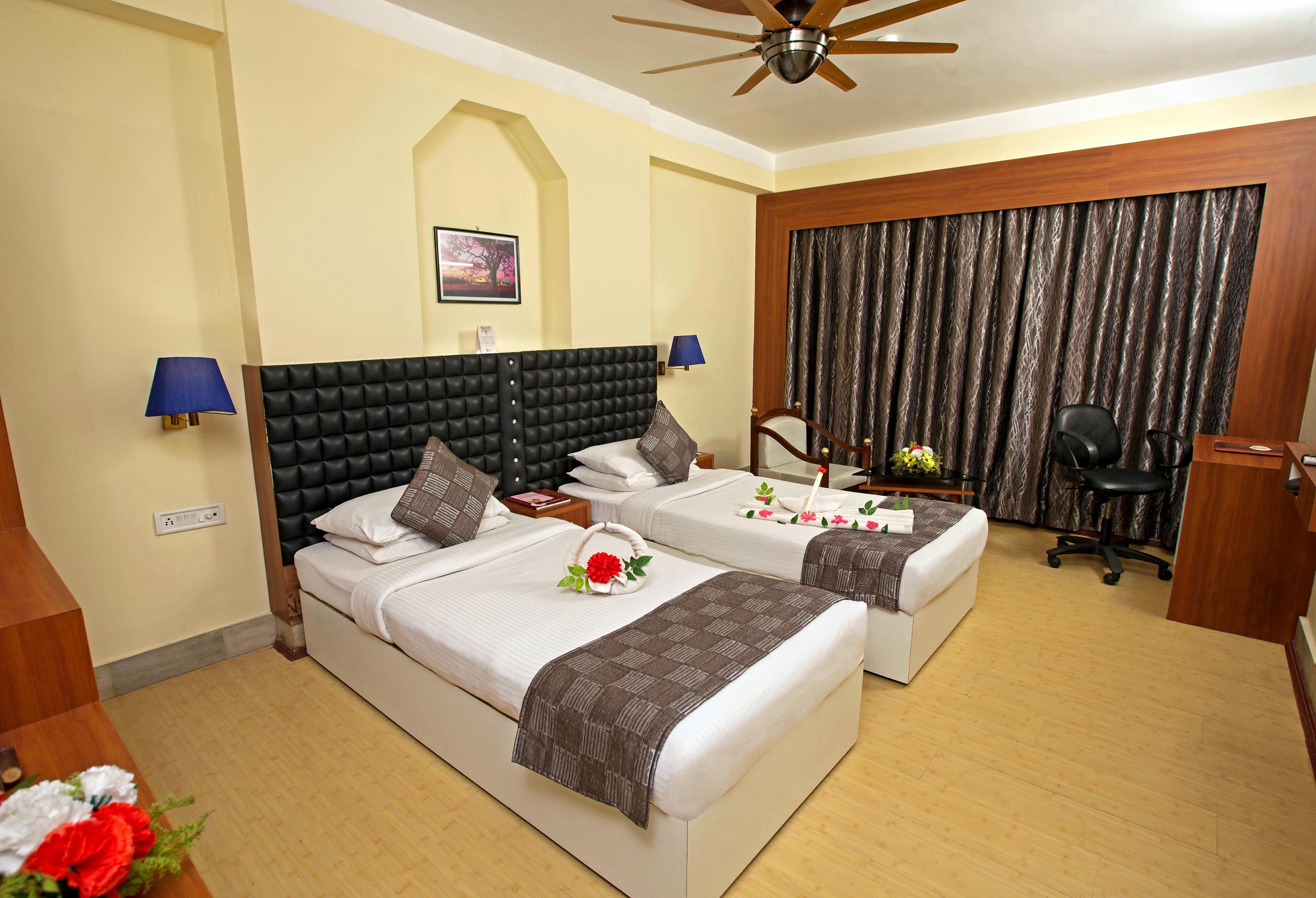 Hotel Raj Mahal (Pure Veg) - Tap to explore photos
