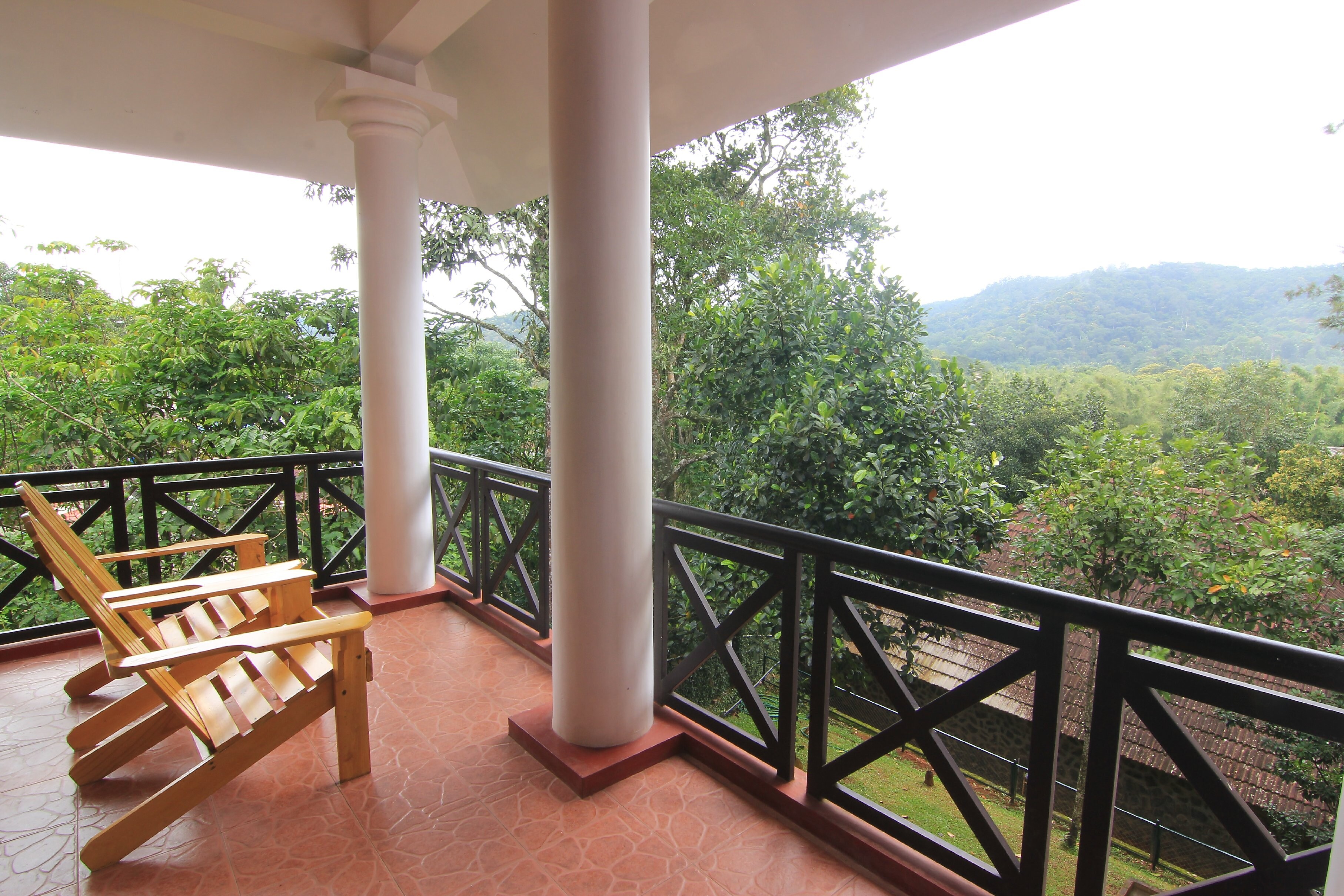 Hotel Treetop Thekkady INR 573 OFF ( ̶2̶9̶0̶0̶ ) Resort Price, Address