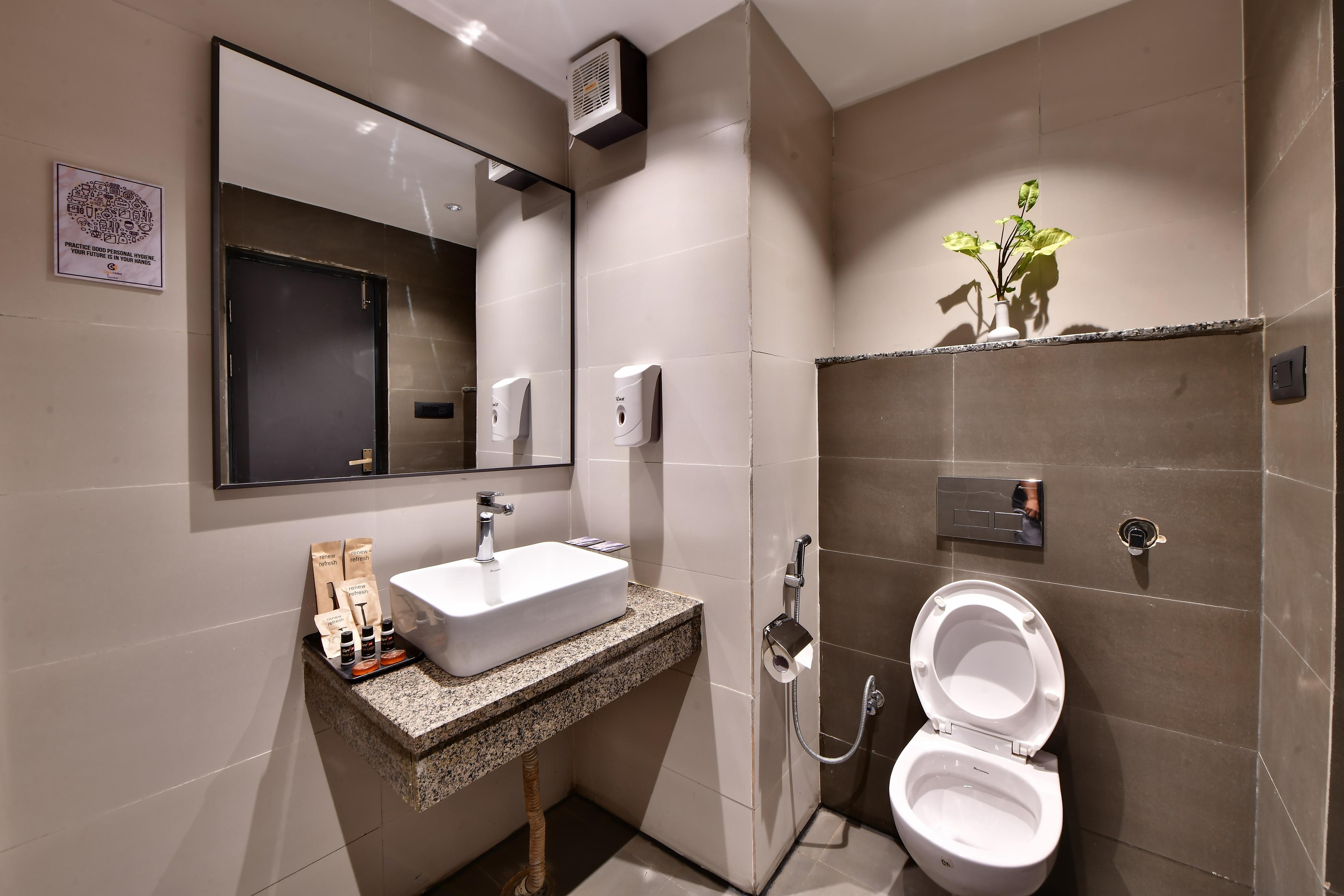 Click Sunburry Hotel katra - Tap to explore photos