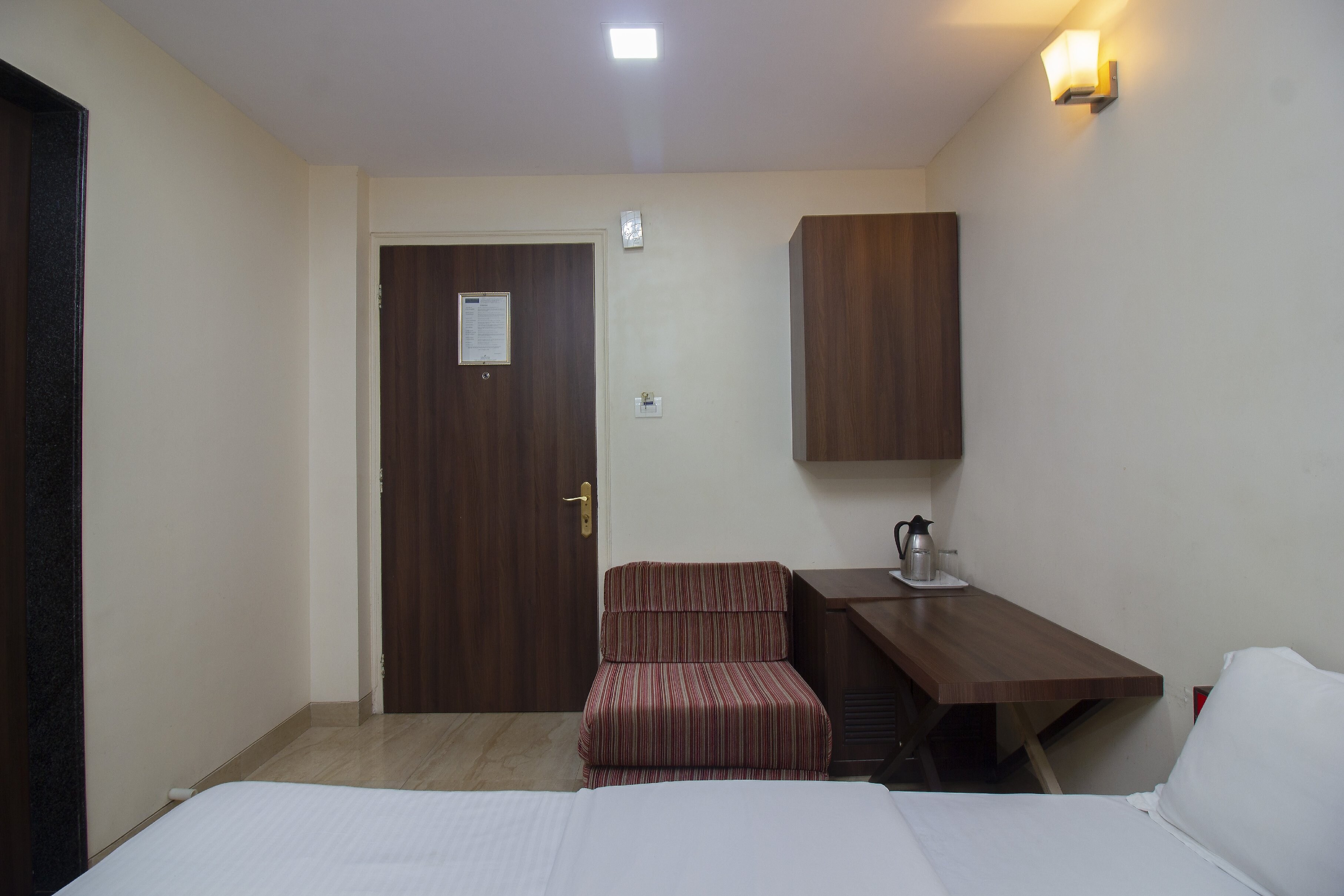 Hotel Airlines International - Tap to explore photos