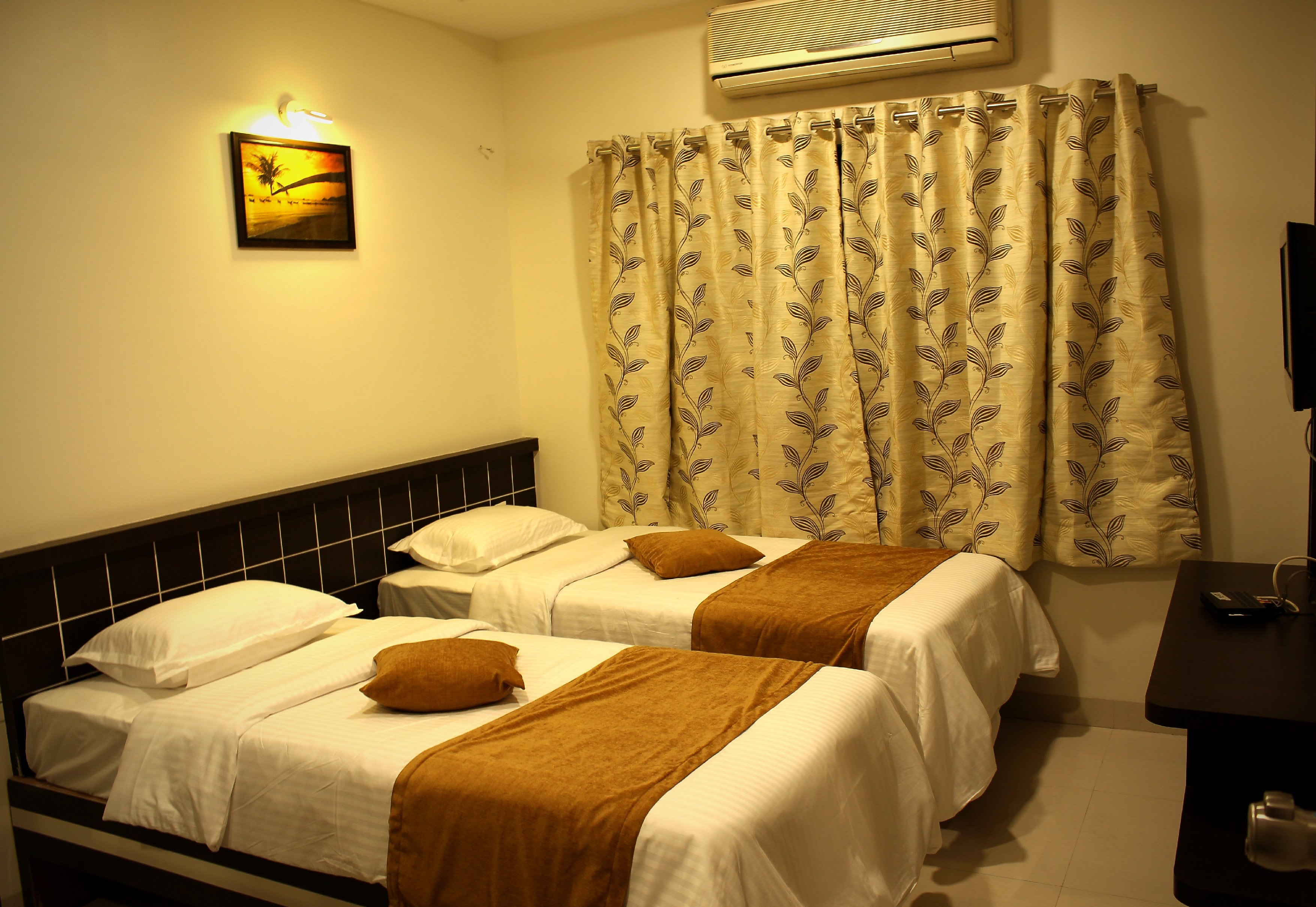 Deluxe AC Room 1