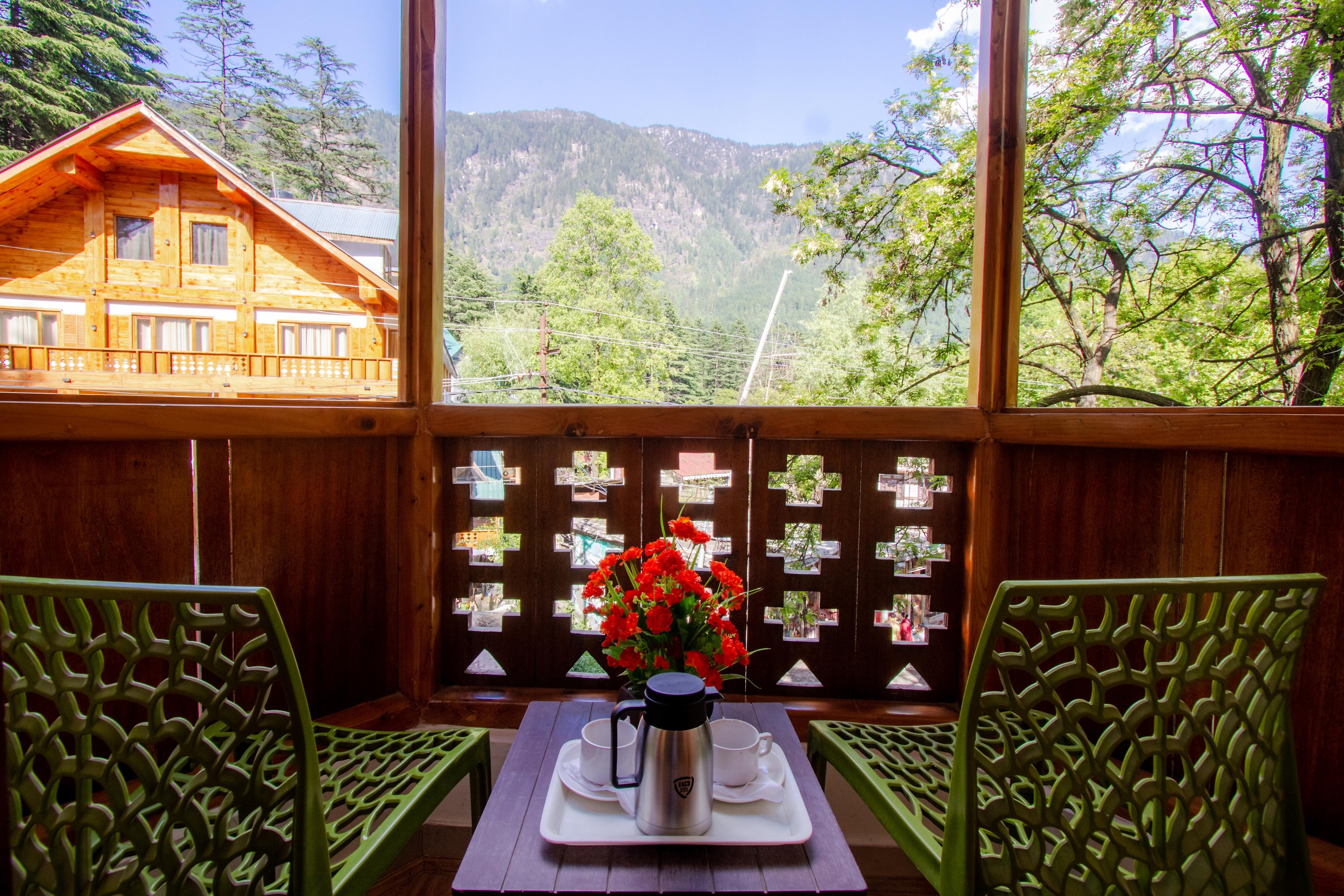 Hotel D' Chalet ,Manali - Tap to explore photos
