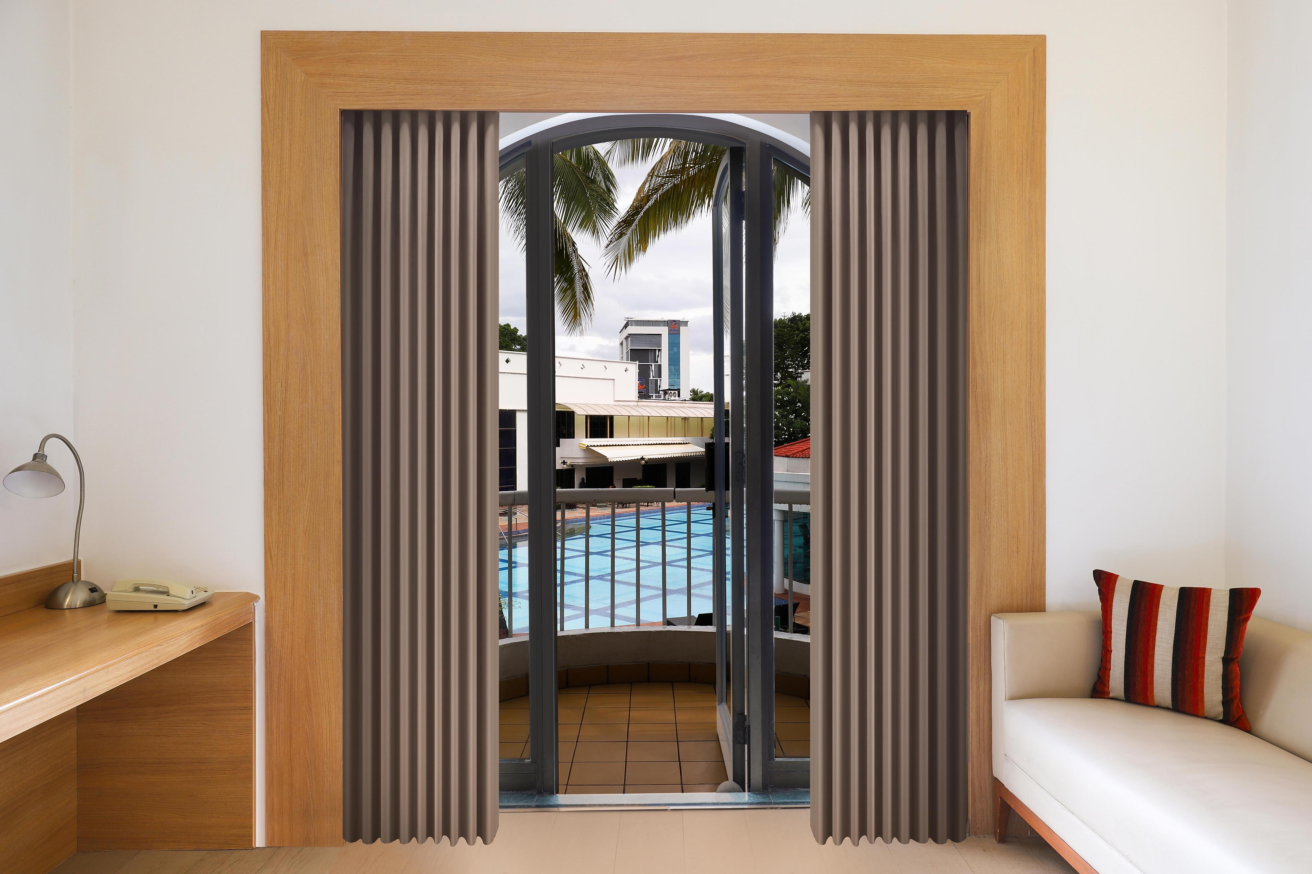 Executive Twin Room With Garden 1