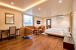 Saltstayz Premier- Bengaluru Hebbal Airport Road, Devanhalli