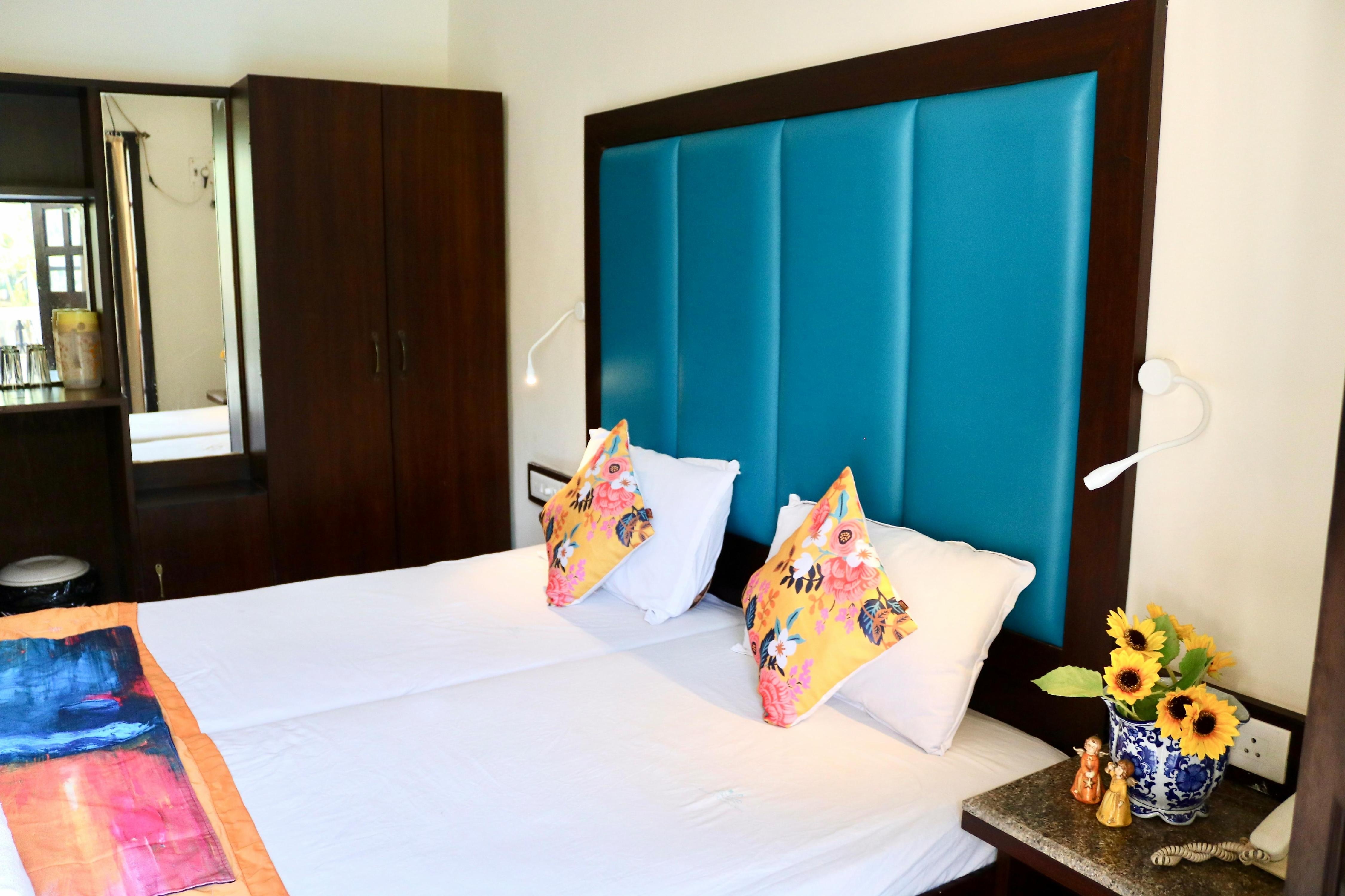 Riverside Regency Resort - Tap to explore photos