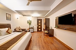Airport Hotel Grand by Fantasia, Delhi