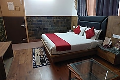 Hotel Bali Resort, Katra