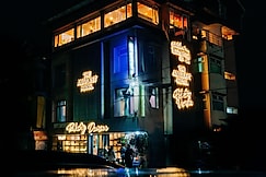 The Amarjeet Hotel