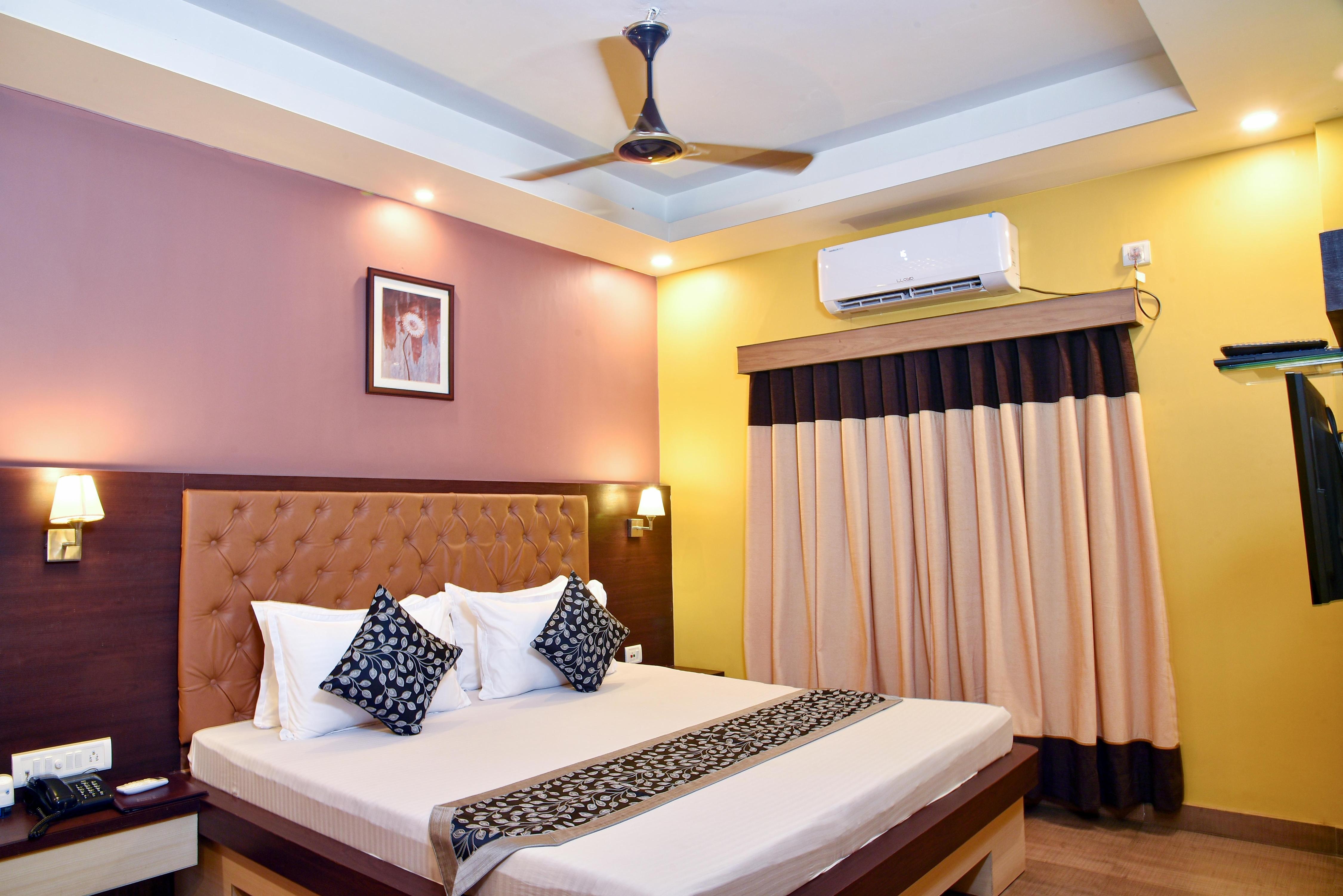 ANUTRI BEACH & SPA RESORT - Tap to explore photos