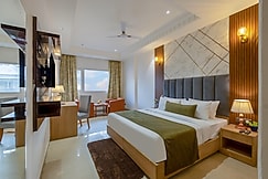 Arch The Venus, दिल्ली