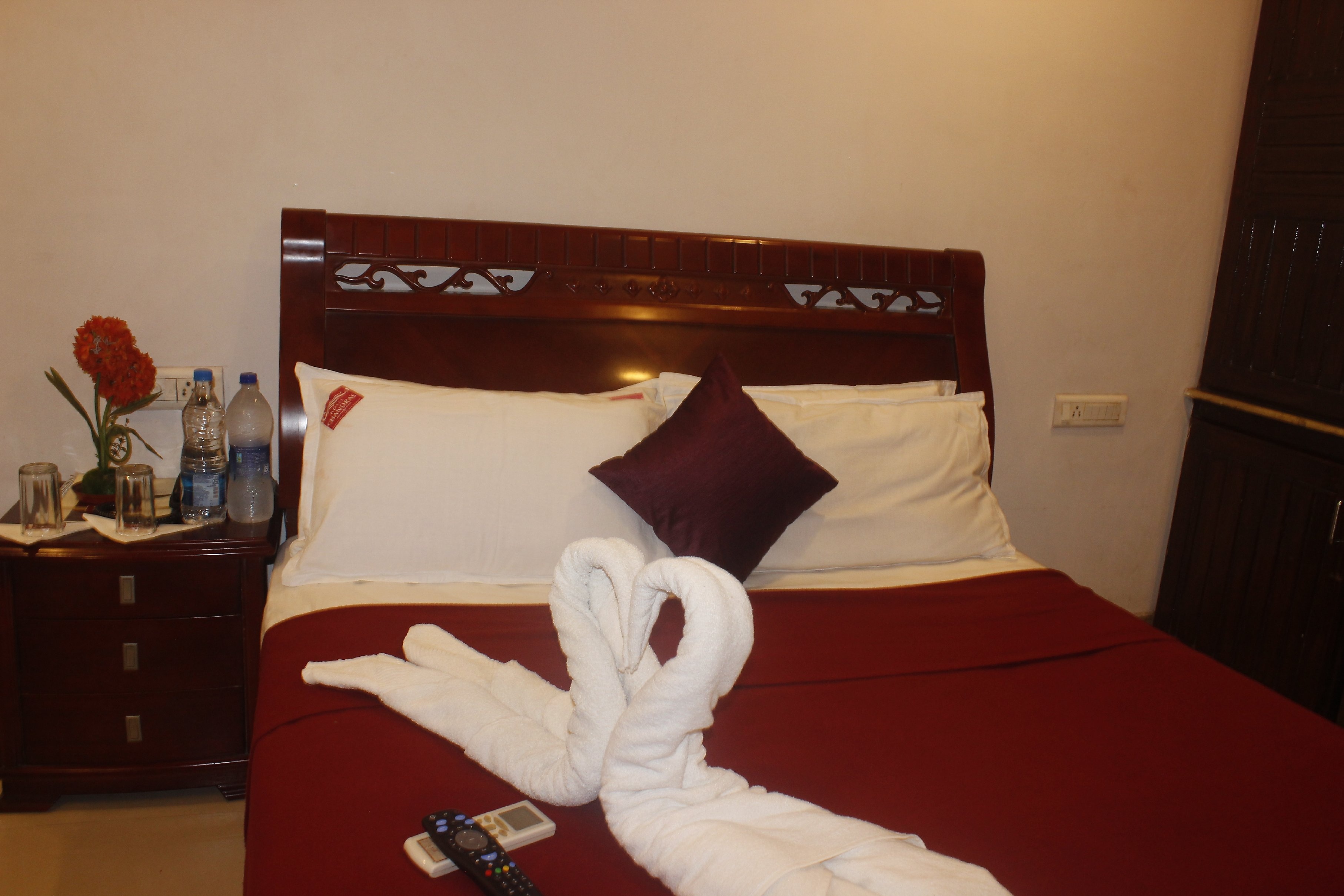 Hotel Chandras - Tap to explore photos